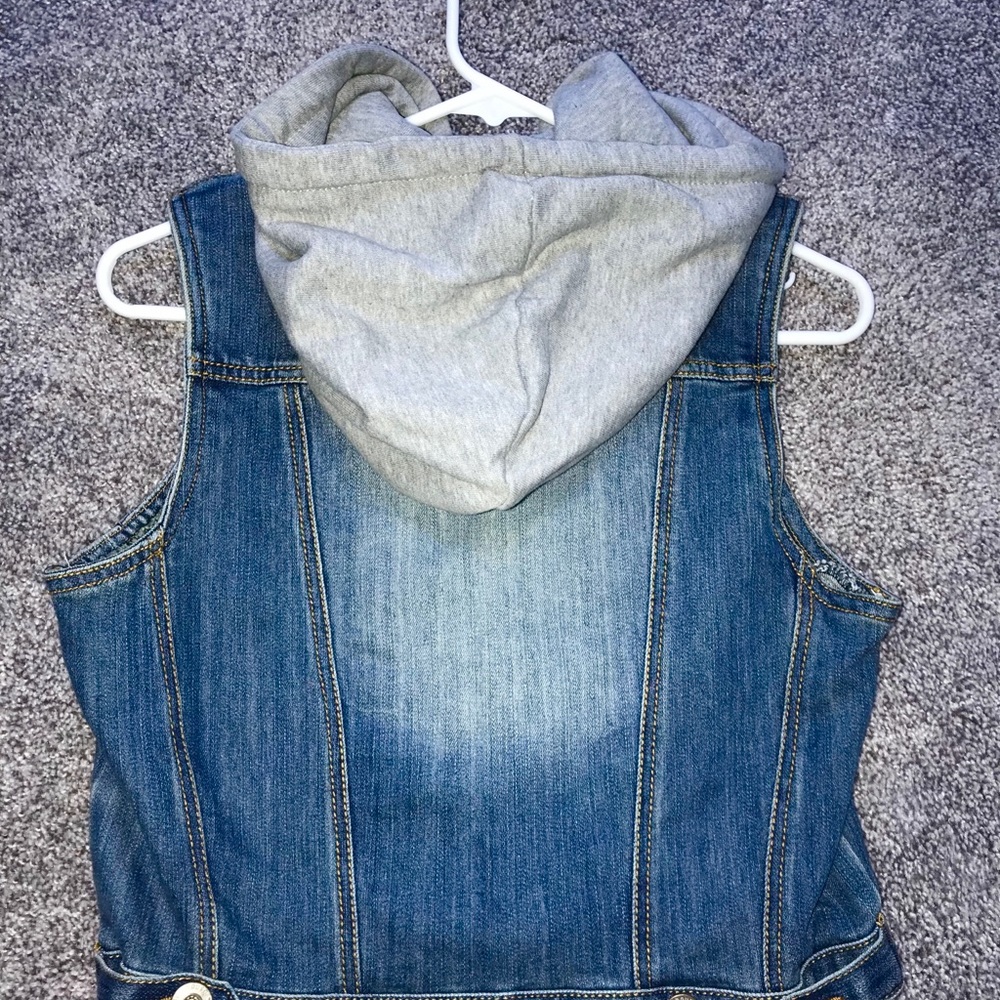 NWOT Jean Hooded Vest - Picture 2 of 6